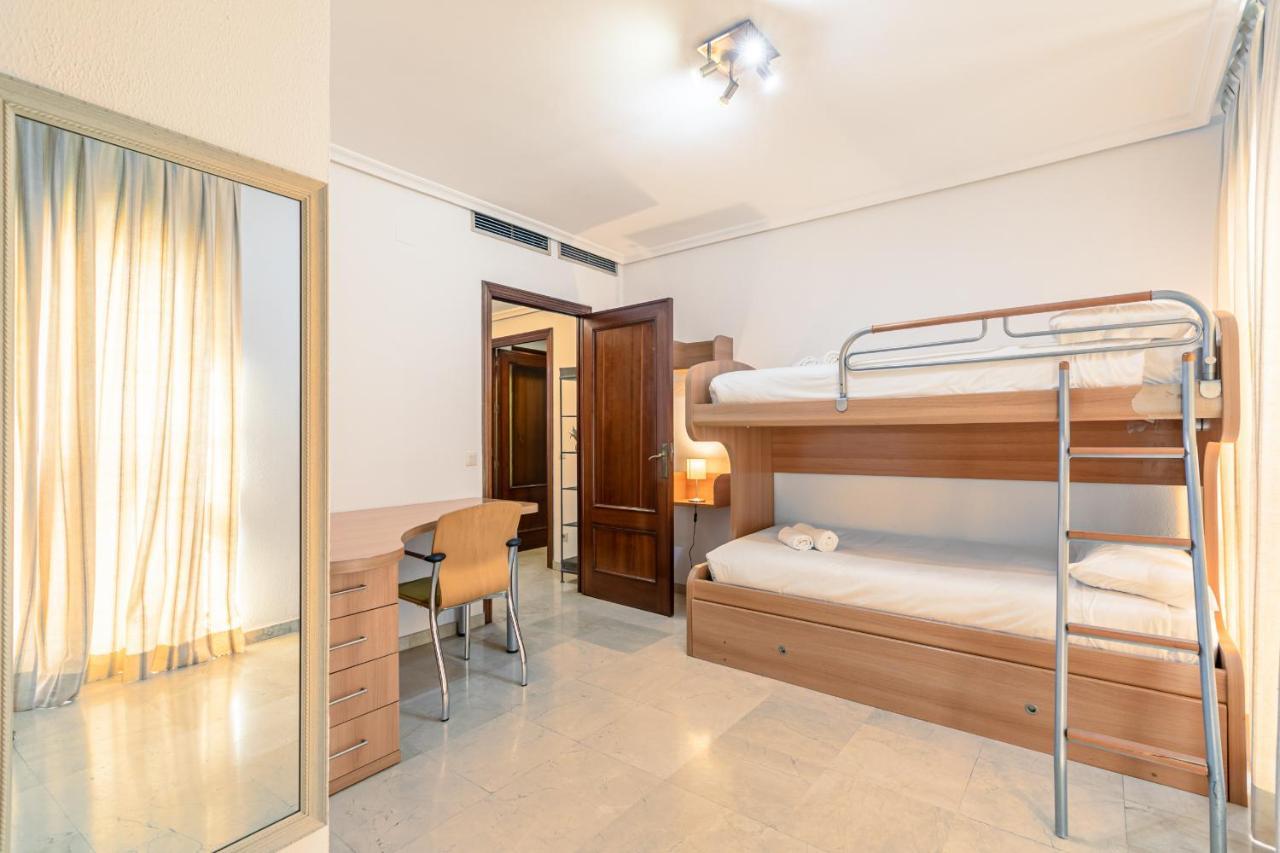 Green- Apartments Las Setas Севилья Экстерьер фото
