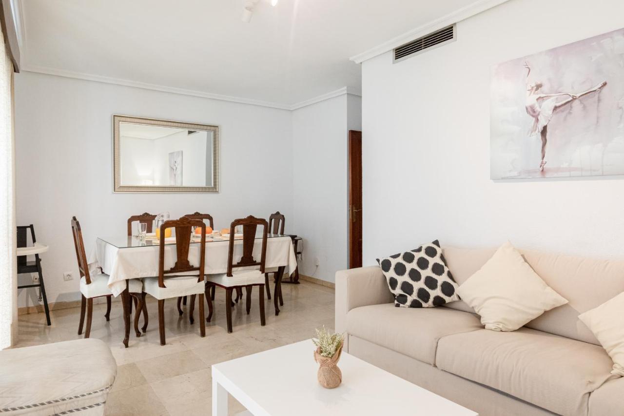Green- Apartments Las Setas Севилья Экстерьер фото
